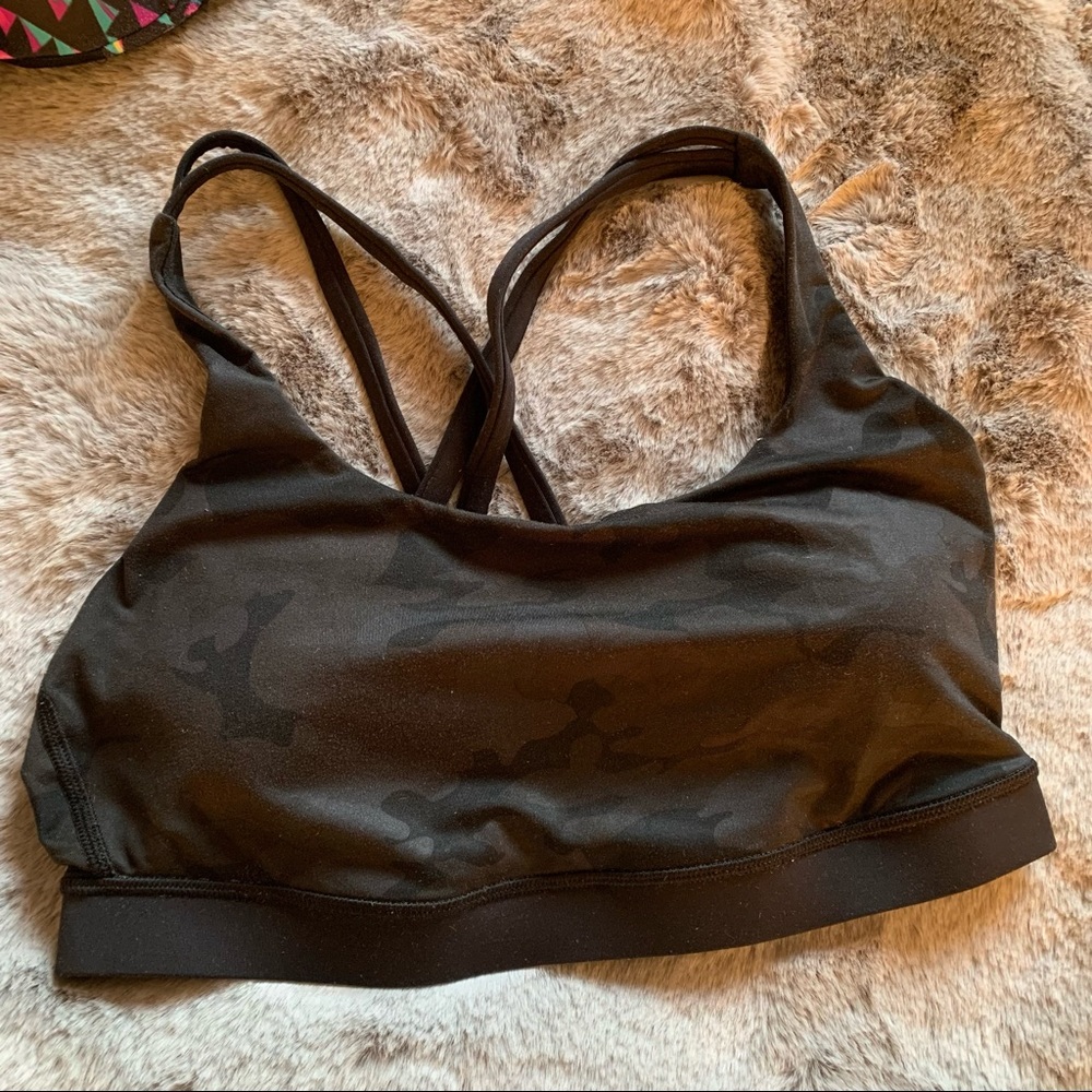 Lululemon army bra